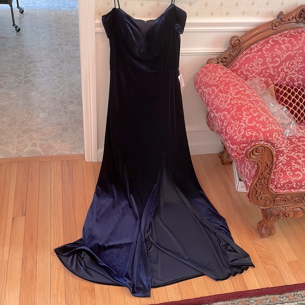 Windsor blue velvet prom dress